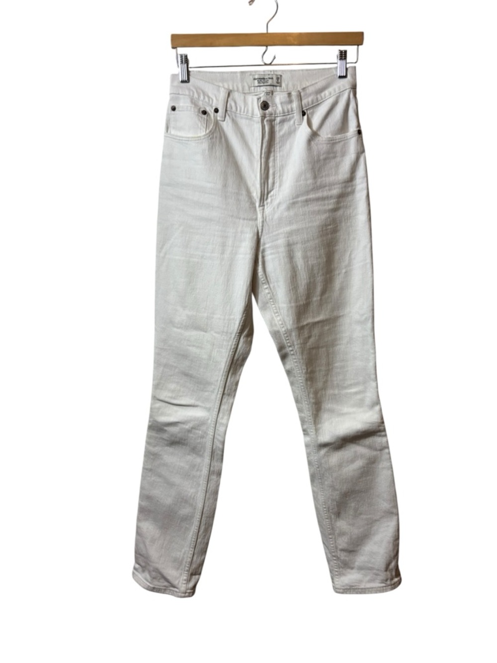 Abercrombie & Fitch | White Slim Straight Jeans ultra high rise 28 6 curve love